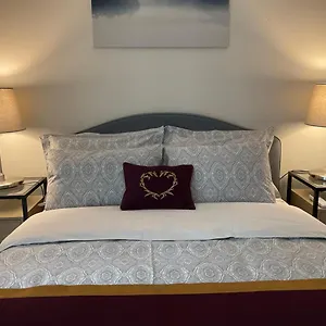 Appartement Luxury One Bedroom With Garden, Vallauris